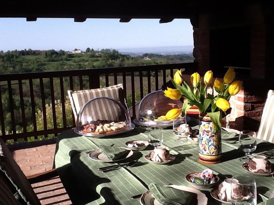 לינה וארוחת בוקר San Floriano del Cóllio Azienda Agricola Baronesse Tacco מראה חיצוני תמונה